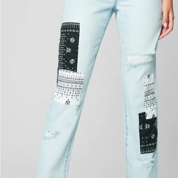 BLANK NYC Madison in Late Night Out Jeans - Picture 3 of 9